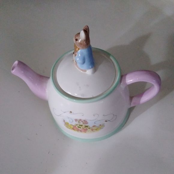 Teleflora Other - Vintage Teleflora Peter Rabbit Tea Pot